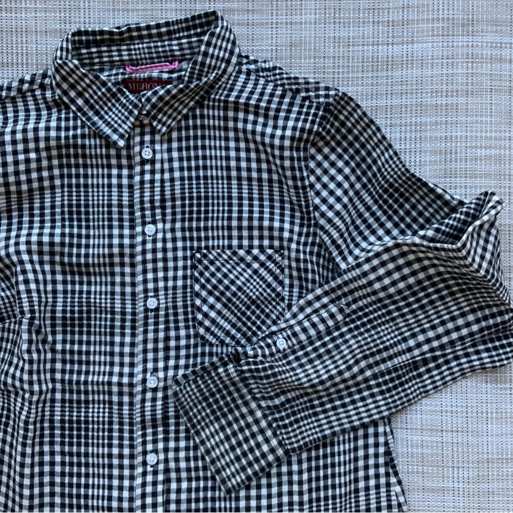 Merona Black and White Plaid Woman’s Shirt